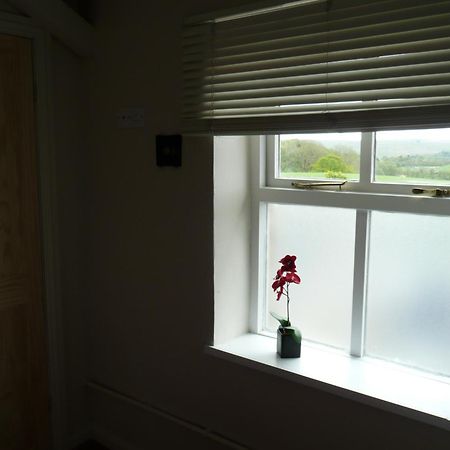 Hollybush Inn Greenhaugh Camera foto